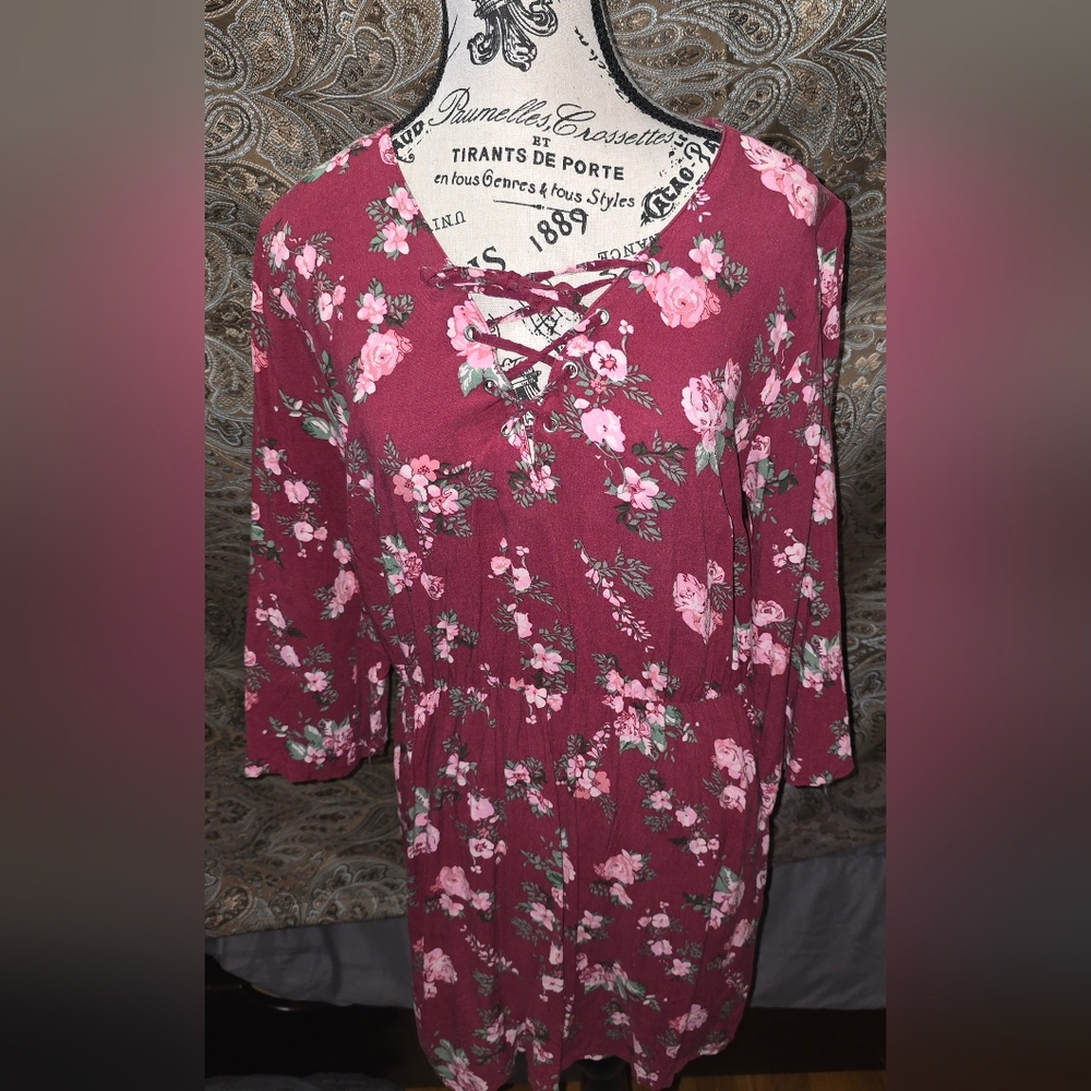 Lace up front red floral lightweight dress